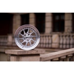 Диски Japan Racing JR26 8x17/5x100 ET32 DIA74,1