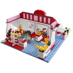 Конструктор Lego City Park Cafe 3061