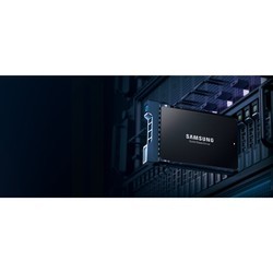SSD накопитель Samsung MZ-76E960E