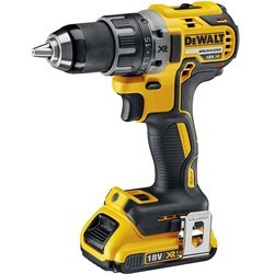 Дрель/шуруповерт DeWALT DCK791D2T