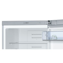 Холодильник Bosch KGN39SA10R