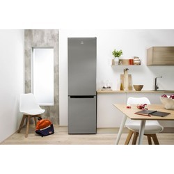 Холодильник Indesit LR 8 S1 X