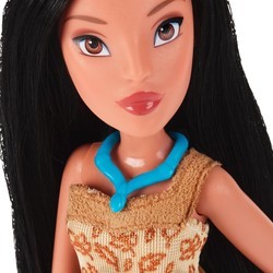 Кукла Hasbro Royal Shimmer Pocahontas B5828