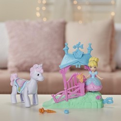 Кукла Hasbro Magical Movers Pony Ride Stable E0249