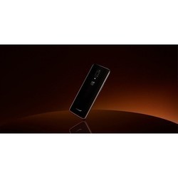 Мобильный телефон OnePlus 6T McLaren