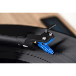 Проигрыватель винила Pro-Ject Juke Box S2