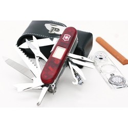 Нож / мультитул Victorinox Expedition Kit