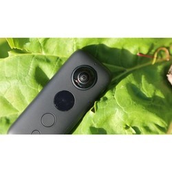 Action камера Insta360 One X