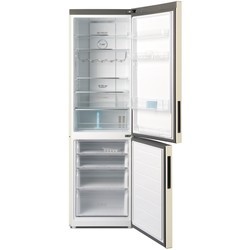 Холодильник Haier C2F-637CGG