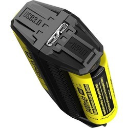 Зарядка аккумуляторных батареек Nitecore F2