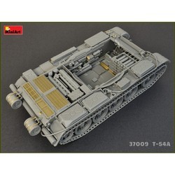 Сборная модель MiniArt T-54A (1:35)