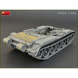 Сборная модель MiniArt T-54A (1:35)