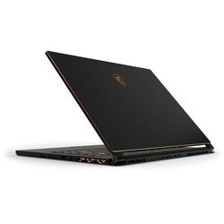 Ноутбуки MSI GS65 8RF-493XUA