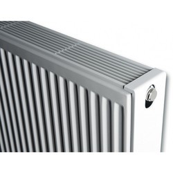 Радиаторы отопления Brugman Universal 22 400x1700