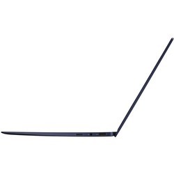Ноутбук Asus ZenBook 13 UX331UN (UX331UN-EG080T)