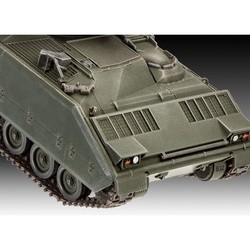 Сборная модель Revell M2/M3 Bradley (1:72)