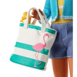 Кукла Barbie Travel Stacie FWV16