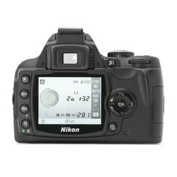 Фотоаппараты Nikon D40 body