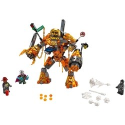 Конструктор Lego Molten Man Battle 76128