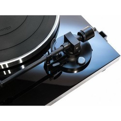 Проигрыватель винила THORENS TD 201