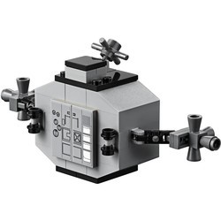 Конструктор Lego NASA Apollo 11 Lunar Lander 10266