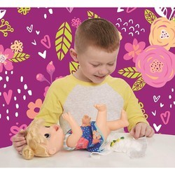 Кукла Hasbro Snackin Shapes Baby E3694