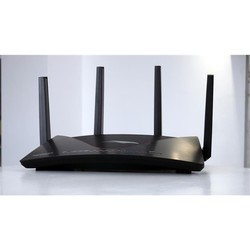 Wi-Fi адаптер NETGEAR XR700