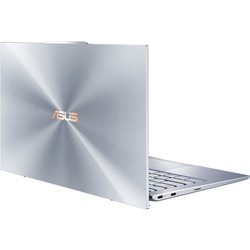 Ноутбук Asus ZenBook S13 UX392FN (UX392FN-XS71)