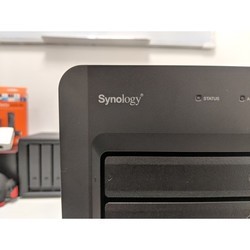 NAS сервер Synology DS2419+