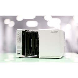 NAS сервер QNAP TS-328