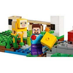 Конструктор Lego The Wool Farm 21153