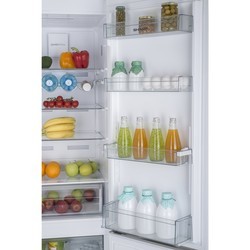 Холодильник Sharp SJ-BA05DMXW1