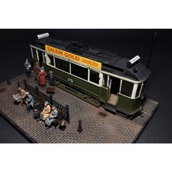 Сборная модель MiniArt European Tramcar w/Crew and Passengers (1:35)