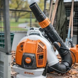 Садовая воздуходувка-пылесос STIHL BR 800