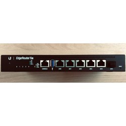 Маршрутизатор Ubiquiti EdgeRouter 6P