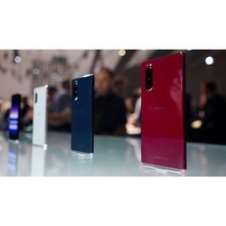 Мобильный телефон Sony Xperia 5