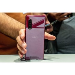 Мобильный телефон Sony Xperia 5