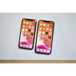 Мобильный телефон Apple iPhone 11 Pro Max 64GB (серебристый)