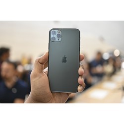 Мобильный телефон Apple iPhone 11 Pro Max 512GB (серебристый)