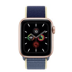 Носимый гаджет Apple Watch 5 Aluminum 44 mm (черный)