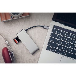 Картридер/USB-хаб Moshi USB-C Multimedia Adapter