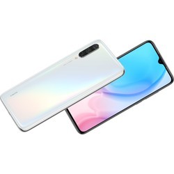 Мобильный телефон Xiaomi Mi 9 Lite 128GB (белый)