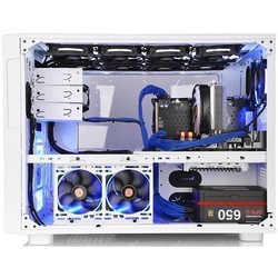 Корпус (системный блок) Thermaltake Core X9 CA-1D8-00F6WN-00