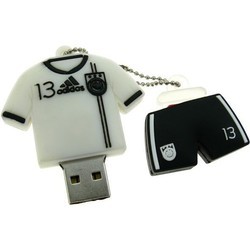 USB Flash (флешка) Uniq Football Uniform Ballack 3.0 64Gb