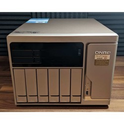 NAS сервер QNAP TS-877-1600-8G