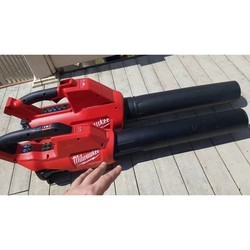 Садовая воздуходувка-пылесос Milwaukee M18 Fuel FBL-0