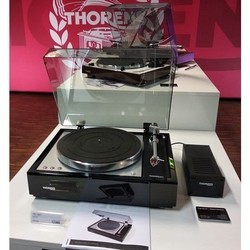 Проигрыватель винила THORENS TD-202