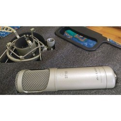 Микрофон AV-LEADER ST-104