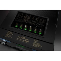 Усилитель McIntosh C2700