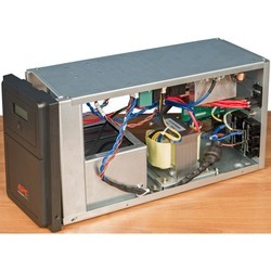 ИБП APC Easy-UPS SMV 3000VA SMV3000CAI